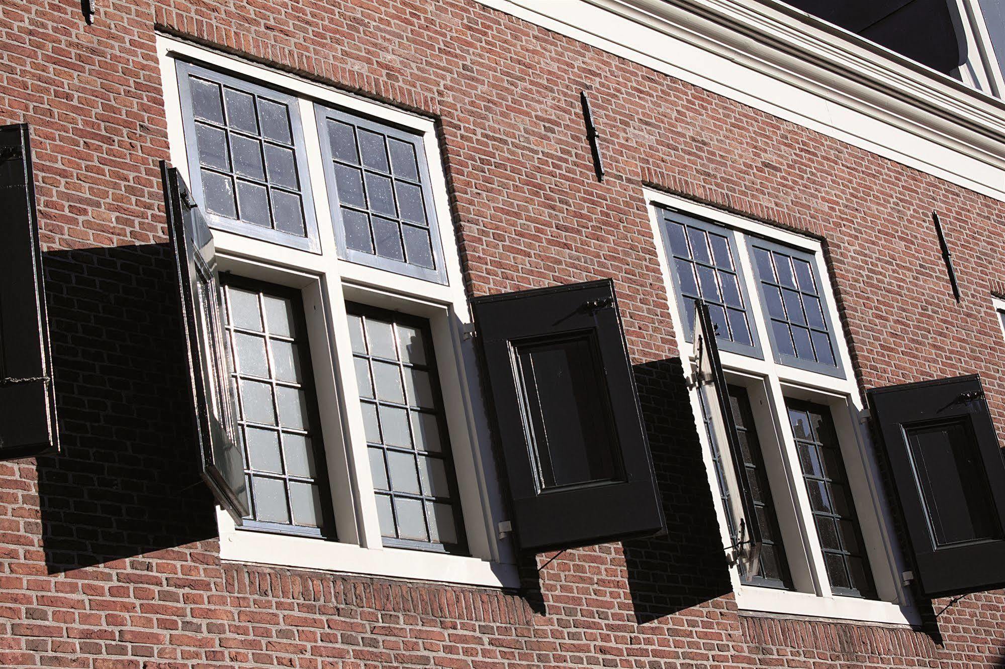 Van Rossum Stadshotel Woerden Exterior foto